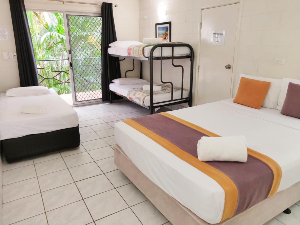 Coconut Grove Holiday Apartments Darwin Bagian luar foto