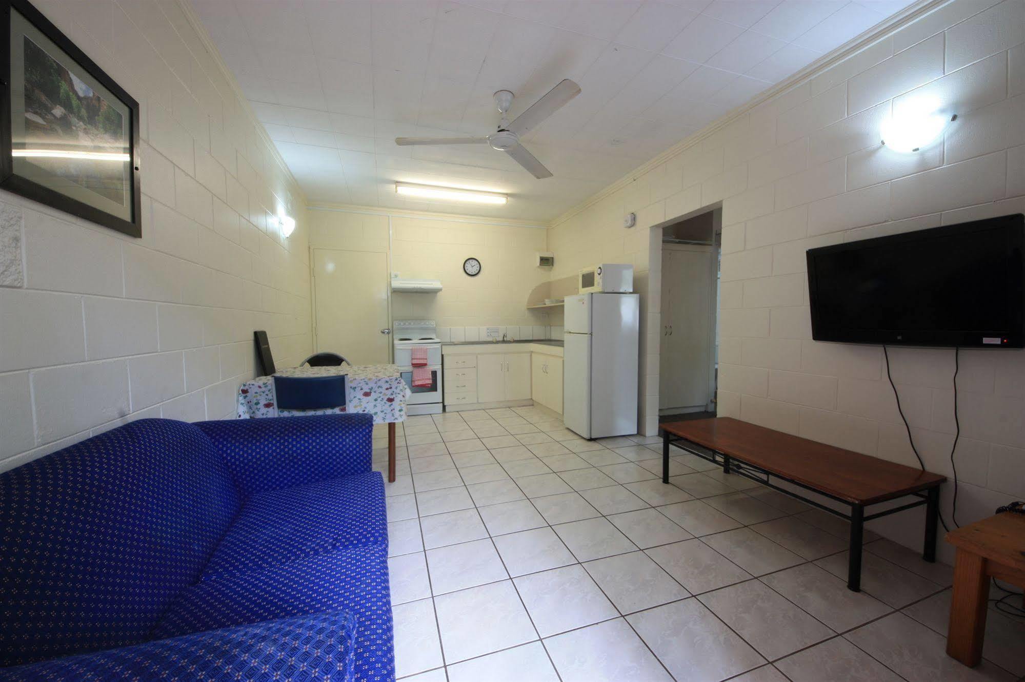 Coconut Grove Holiday Apartments Darwin Bagian luar foto